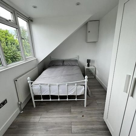 Lovely 2 Bedroom Flat With Roof Terrace In London Nw6 Εξωτερικό φωτογραφία