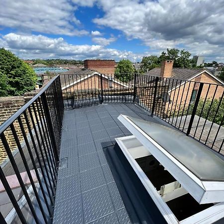 Lovely 2 Bedroom Flat With Roof Terrace In London Nw6 Εξωτερικό φωτογραφία