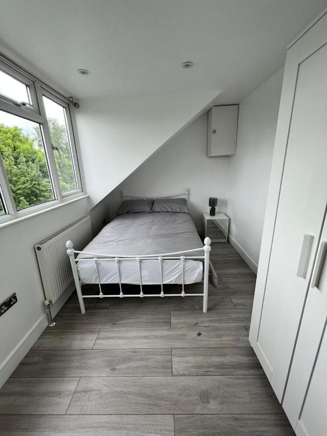 Lovely 2 Bedroom Flat With Roof Terrace In London Nw6 Εξωτερικό φωτογραφία