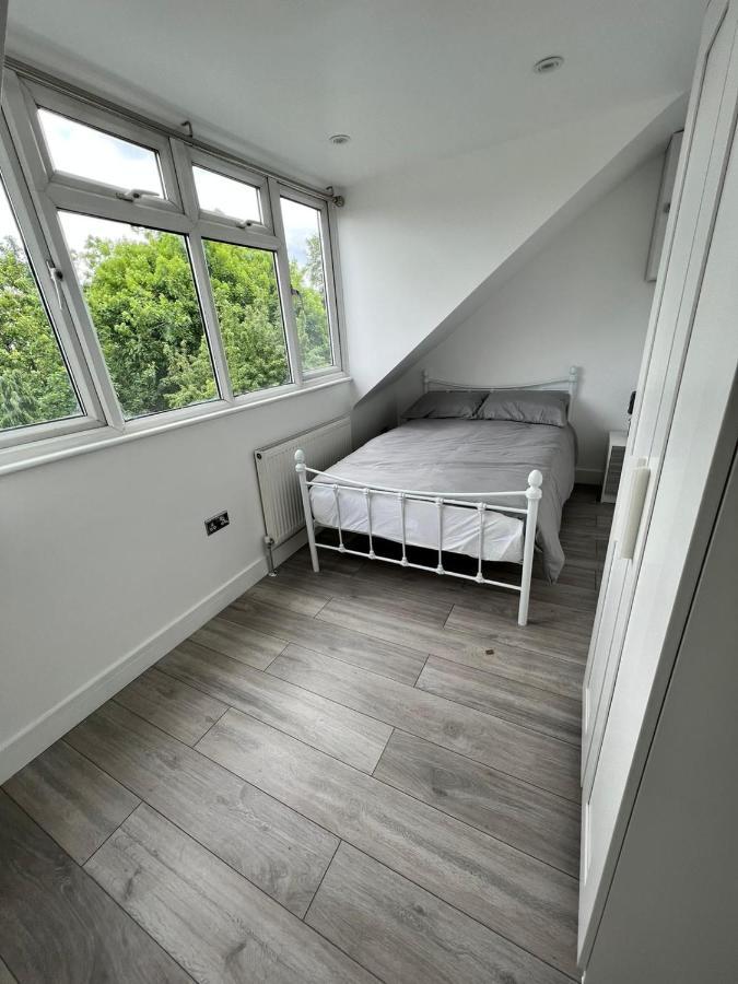 Lovely 2 Bedroom Flat With Roof Terrace In London Nw6 Εξωτερικό φωτογραφία