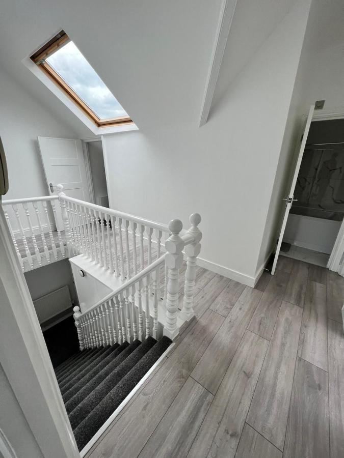 Lovely 2 Bedroom Flat With Roof Terrace In London Nw6 Εξωτερικό φωτογραφία