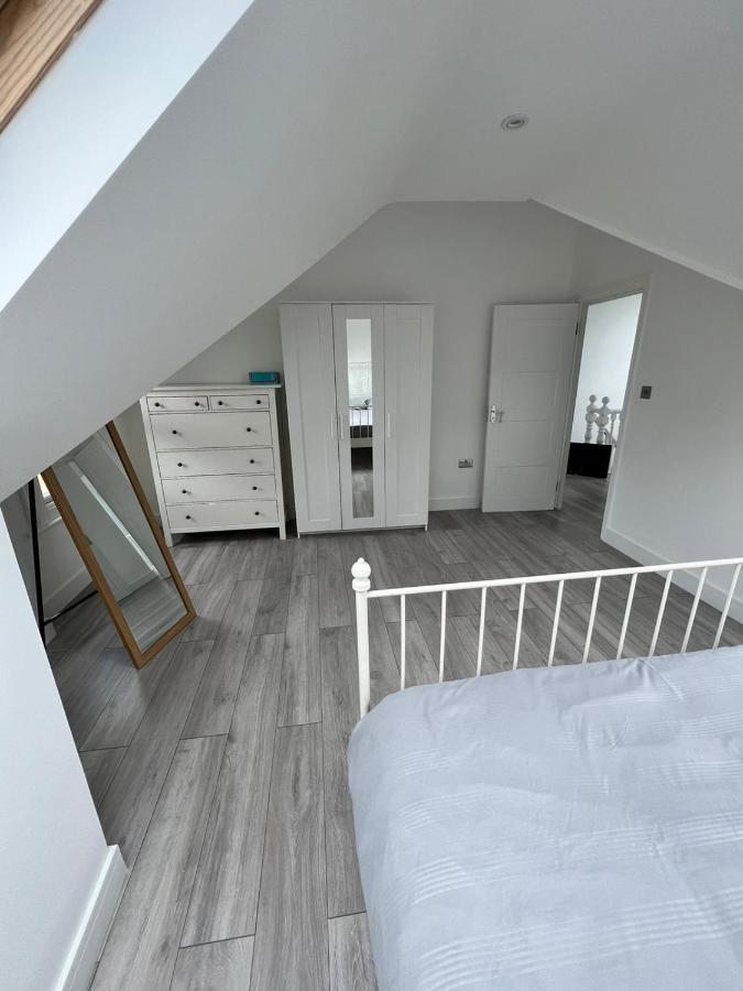 Lovely 2 Bedroom Flat With Roof Terrace In London Nw6 Εξωτερικό φωτογραφία